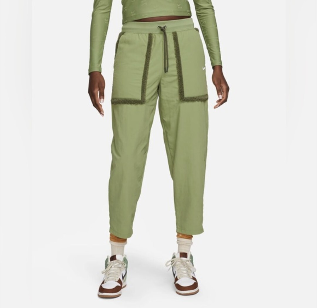 上下セット◆可愛い◆【NIKE】Nike Polo & High-Waisted Pants Nike Sportswear Essential Womens Woven High-Waisted Curve