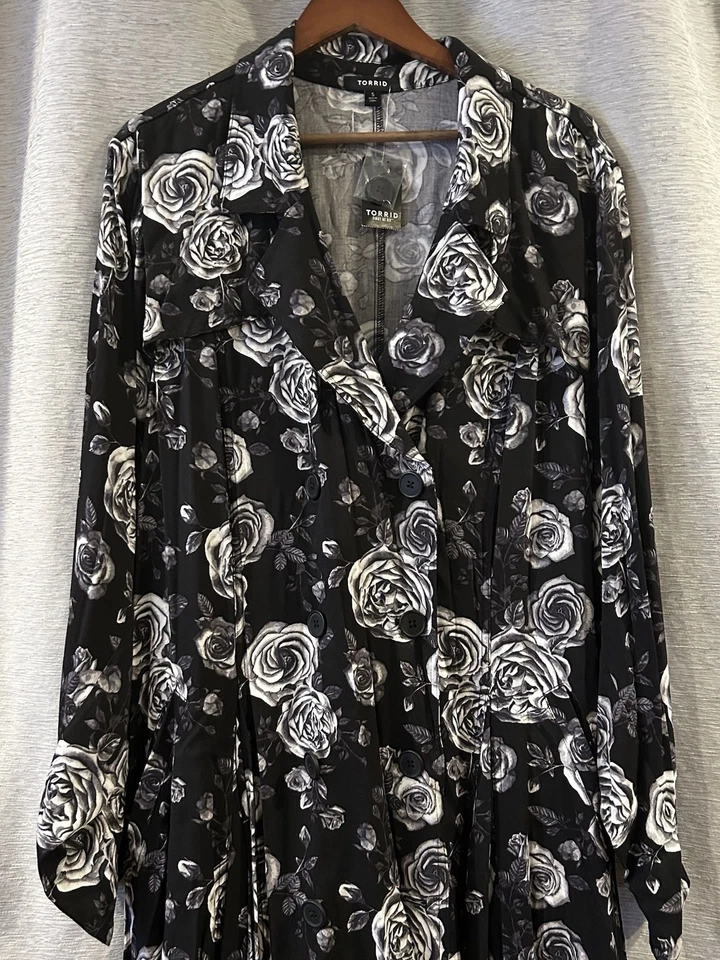 Torrid Womens Plus 5X Old Hollywood Floral Black Trench Coat Jacket NWT - Image 2 of 4