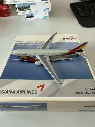 HERPA 1/500 MALAYSIA Airlines A330-300 Harimau Malaya 9M-MTG 535359