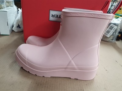 HUNTER WOMEN'S PLAY SHORT BOOT AZALEA PINK WFS2020RMA-APL SIZE US 9 M