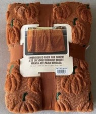 NWT Costco Halloween Faux Fur Throw Blanket - Orange Pumpkin