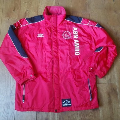 Ajax Fußball wattierte Jacke Mantel Trainer Training Retro Vintage 90er Umbro rot