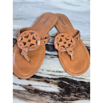 Pierre Dumas Limit Tan Brown Medallion Thong Sandals Womens 8.5 Flat Flip Flops