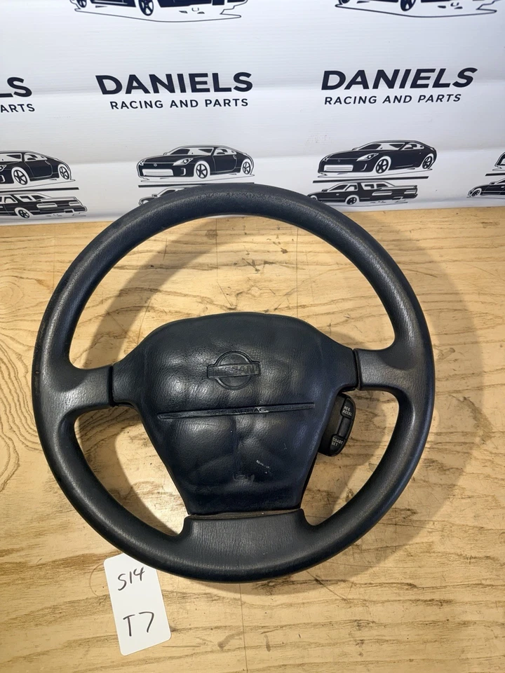 Volante 95-98 Nissan 240sx S14 OEM com controle de cruzeiro COMPLETO - Imagem 2 de 4