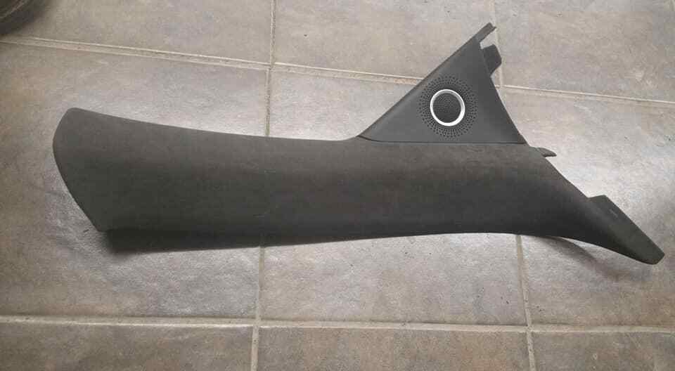 WINDSHIELD PILLAR TRIM PASSENGER AUDI R8 GEN1 ALCANTERA 420 867 234 G