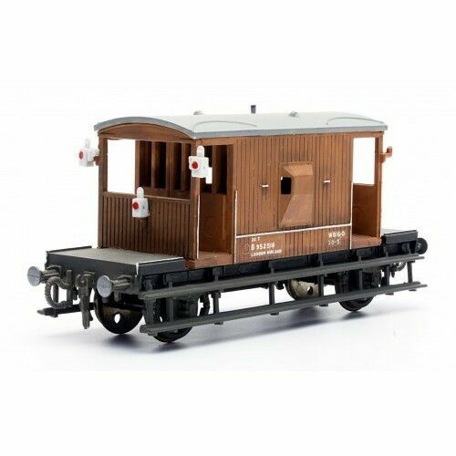 Dapol Model Railway BR Brake Van Plastic Kit OO Scale 1/76. HUGE