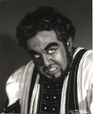 James Mccracken As Otello Metropolitan Opera Photo by Louis Melancon