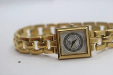 Womens ESQ by Movado Vintage Gold Tone 100544 Bracelet Watch New Batt