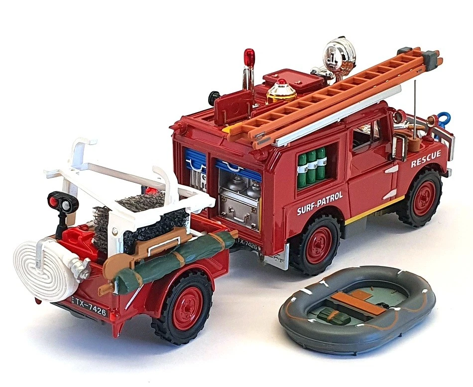 Matchbox 1/43 Scale YYM36400 - 1952 Land Rover Surf Patrol Rescue - Red - Image 2 of 4