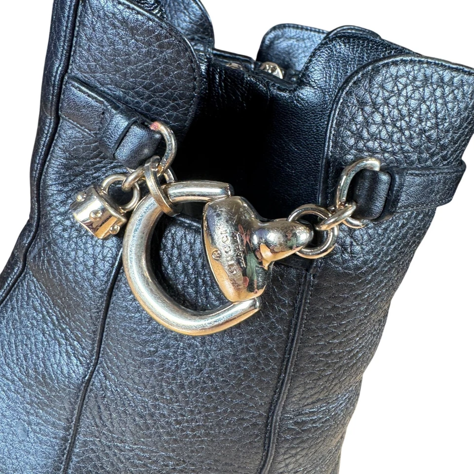 Botas de tornozelo Gucci Hasler couro preto salto agulha borla Horsebit UE 38 - Imagem 2 de 4