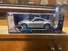MAISTO Special Edition NISSAN 350Z 1:18 Scale Diecast Car