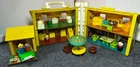 VINTAGE 1969 Fisher Price Little People, Yellow Play Family House #952