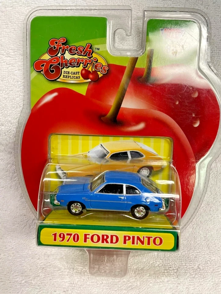 Motor Max 70 1970 Ford Pinto Fresh Cherries Detallado Coche coleccionable de fundición a presión. Foto 2 de 4