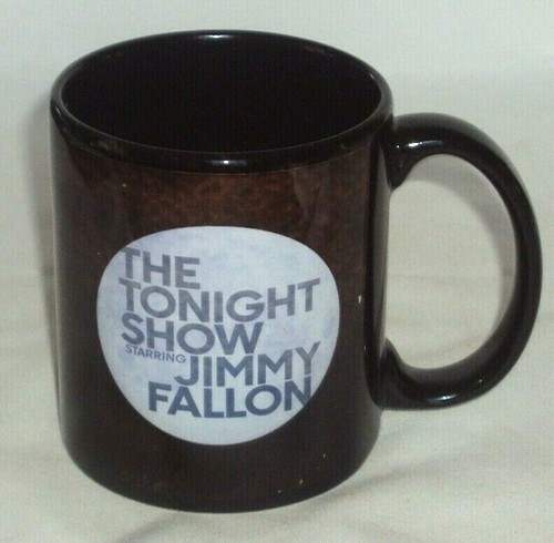 The Tonight Show Starring Jimmy Fallon Tazza Ufficiale On-Air - Nera - Foto 2 di 2