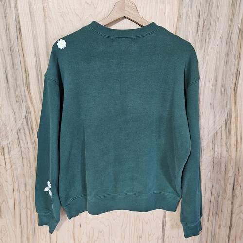 Wildfox Green Cabins and Cocktails Flower Embroidered Sweatshirt Womens Sz S Nwt - Picture 15 of 17