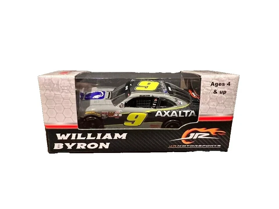 NASCAR Diecast Racing Cars 2017 Vehicle Year