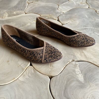 TOMS Katie Knit Flats Tan/Brown Cheetah Print Size 8.5 Women s Slip On Ballerina