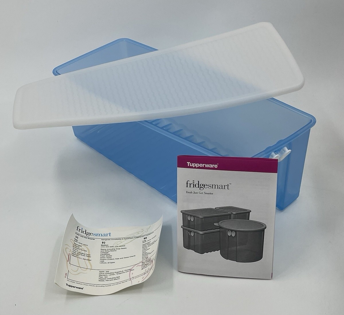 Tupperware Fridge Smart Dual Vent 19 Cup 3995G-1 Container w