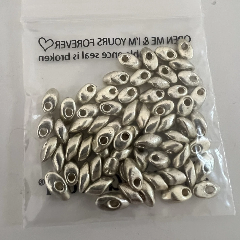 Lote de cuentas Miyuki Magatama surtidas 4 x 7 mm plata, turquesa, transparente 7 paquetes Foto 4 de 4