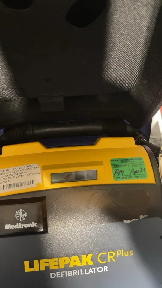 Lott 3 Lifepak CR Plus Foto 3 de 4