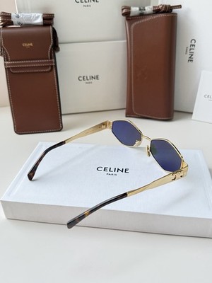 Celine CL40254U 30N Triomphe Metal Sunglasses Gold Frame Green