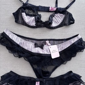 Agent Provocateur Fifi Black Pink 34A/3/2 3 piece Set NWT