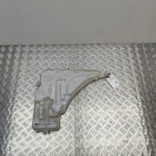 BMW 3 F30, F80 2013 Windscreen Washer Reservoir 7241671