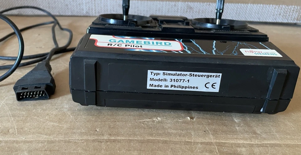 Fujitsu Siemens Gamebird R/C Pilot Simulator Controller - Image 2 of 3