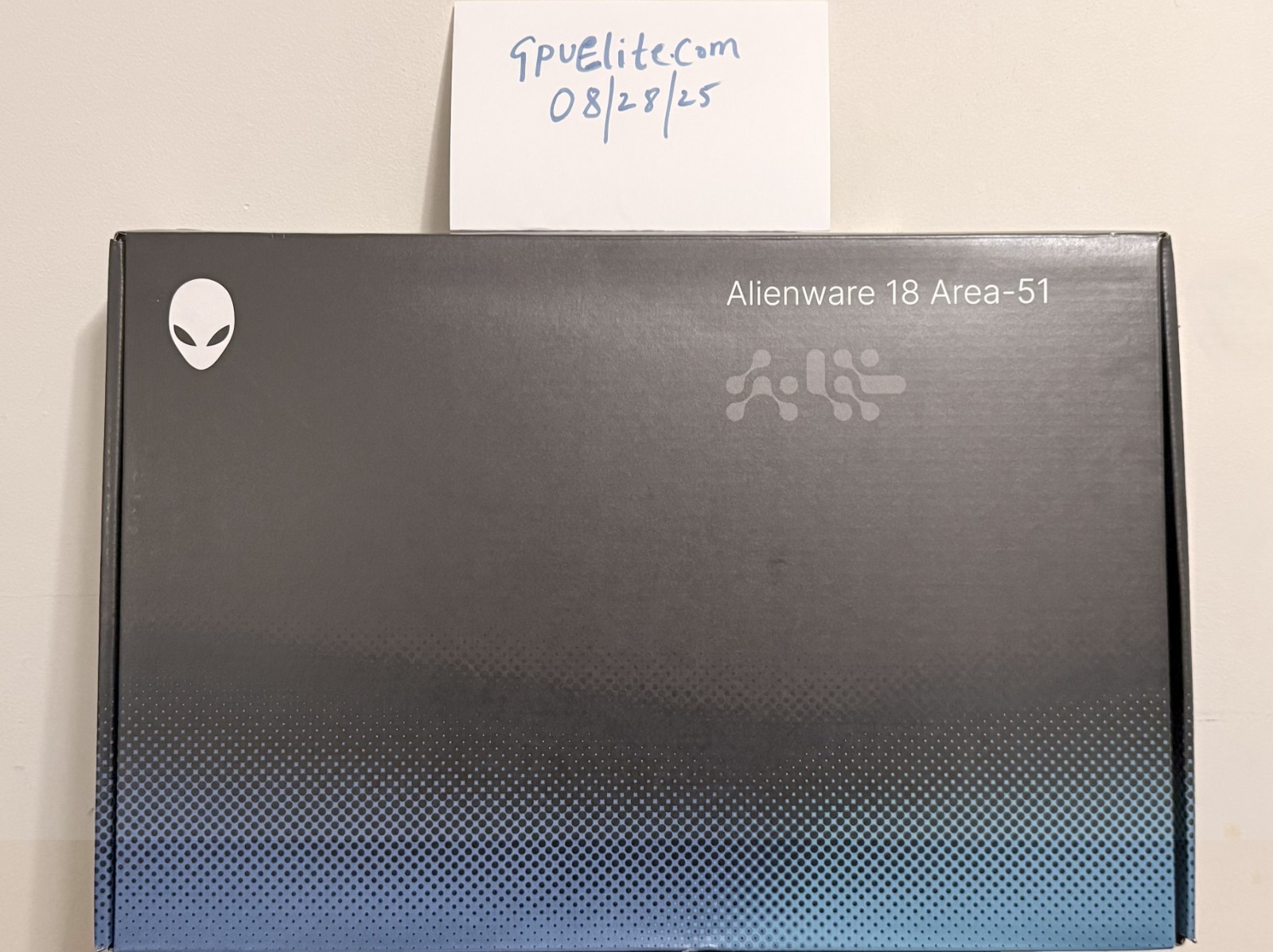 Dell Alienware 18 Area-51 AA18250 18" Gaming Laptop - Liquid Teal OPEN BOX