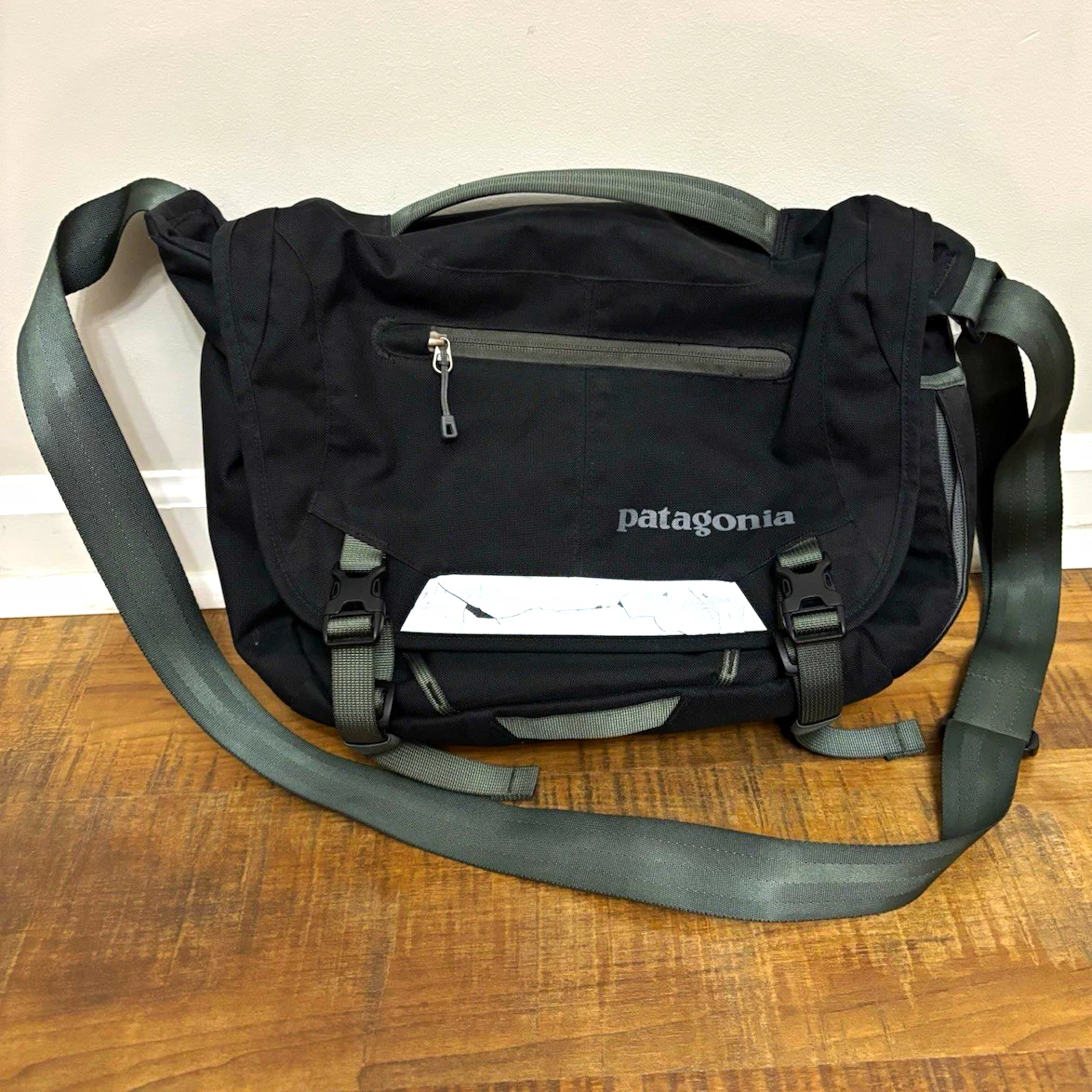 Patagonia Black Messenger Bags for Men for sale | eBay