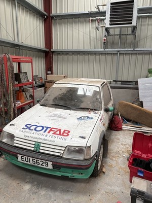 Peugeot 205