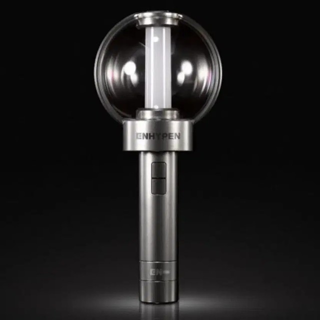 Engine Bong Version 1 - Silver, Unused, Support Delivery