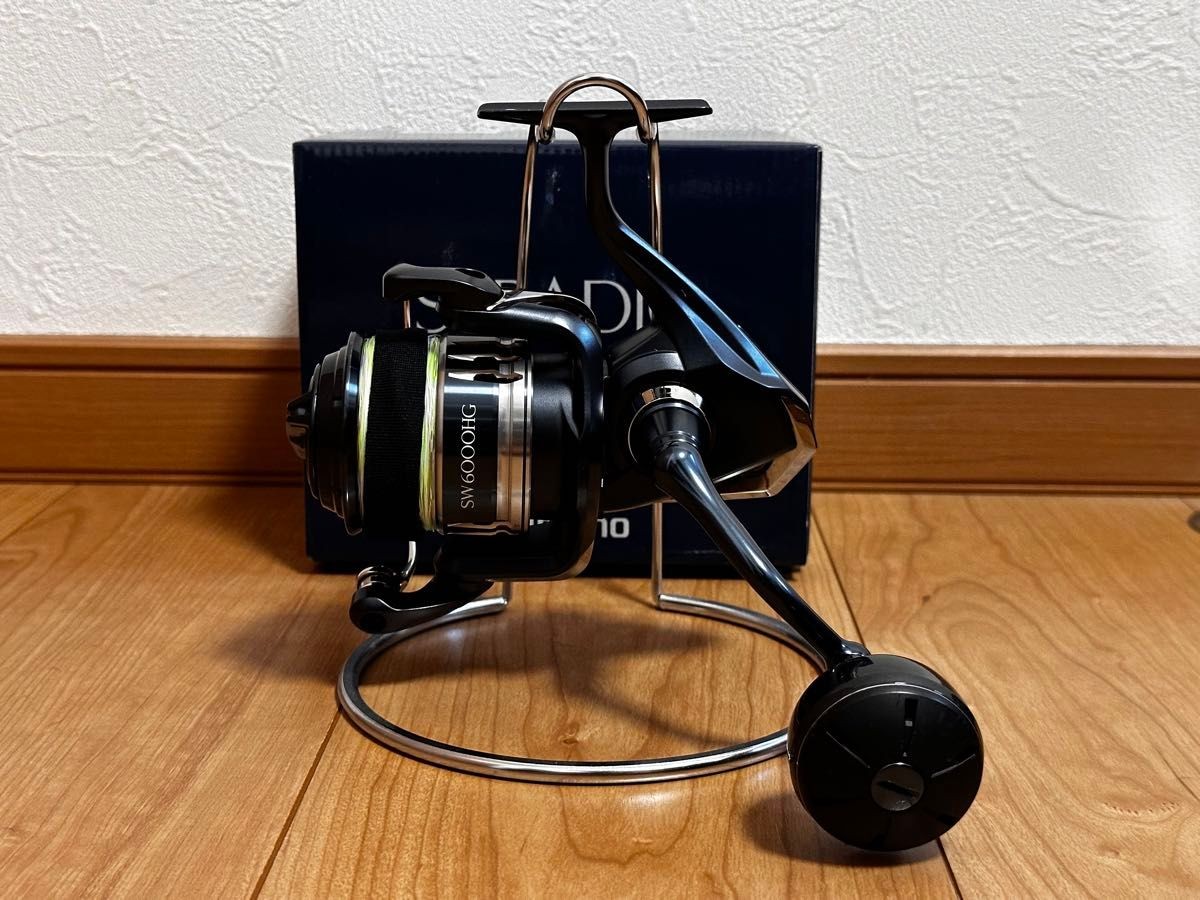 Shimano 20 STRADIC SW 6000HG Spinning Reel Fishing Model 20 6000 