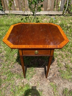NVIN0513, Niagara Furniture, Vintage COUNCILL Pembroke Table