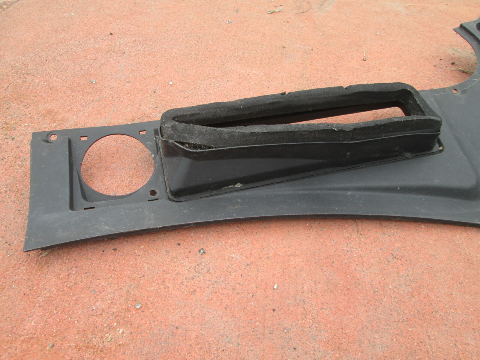 Ferrari 458  - RH Engine Bay Shield - Under Windshield # 83749500