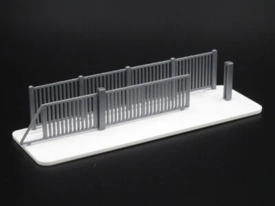 H0 Industriezaun (1) - MEGA-Set - mit Schiebetor - Silber - Gesamtlänge 207,5 cm