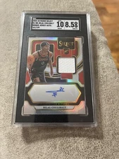 2023-24 Panini Select RH-BIL Bilal Coulibaly Rookie Jersey Auto. /199 SGC 8.5