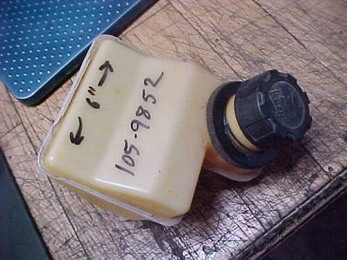 oem Toro 105-8952 Fuel Gas Tank CCR2400, CCR3000 3650  2450  Snow Blower