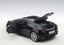 Alfa Romeo 4C 2013 GLOSS BLACK AUTOart 70184 1:18 Diecast Sport Car
