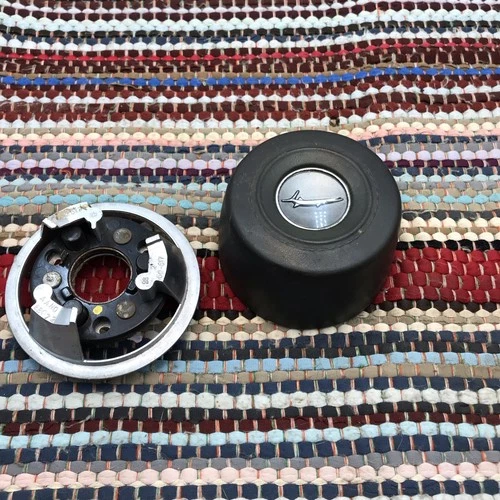 1968 1969 PLYMOUTH BARRACUDA CUDA A BODY MOPAR WOOD SPORT WHEEL HORN Button Part