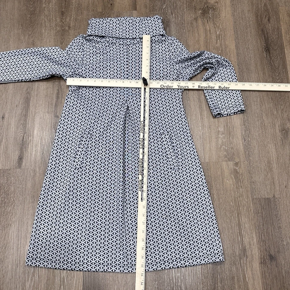 Vestido Tyler Boe Mujer Mediano Estampado Geométrico Capucha Cuello Bolsillos Foto 2 de 4