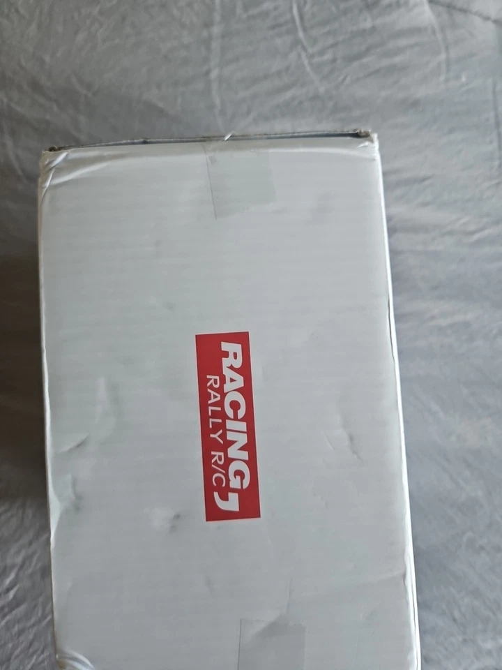 2.4G 4WD RC Drift Car Toy Remote Control AE86 GTR Model Rc Car Racing Car Toy - Image 4 of 4