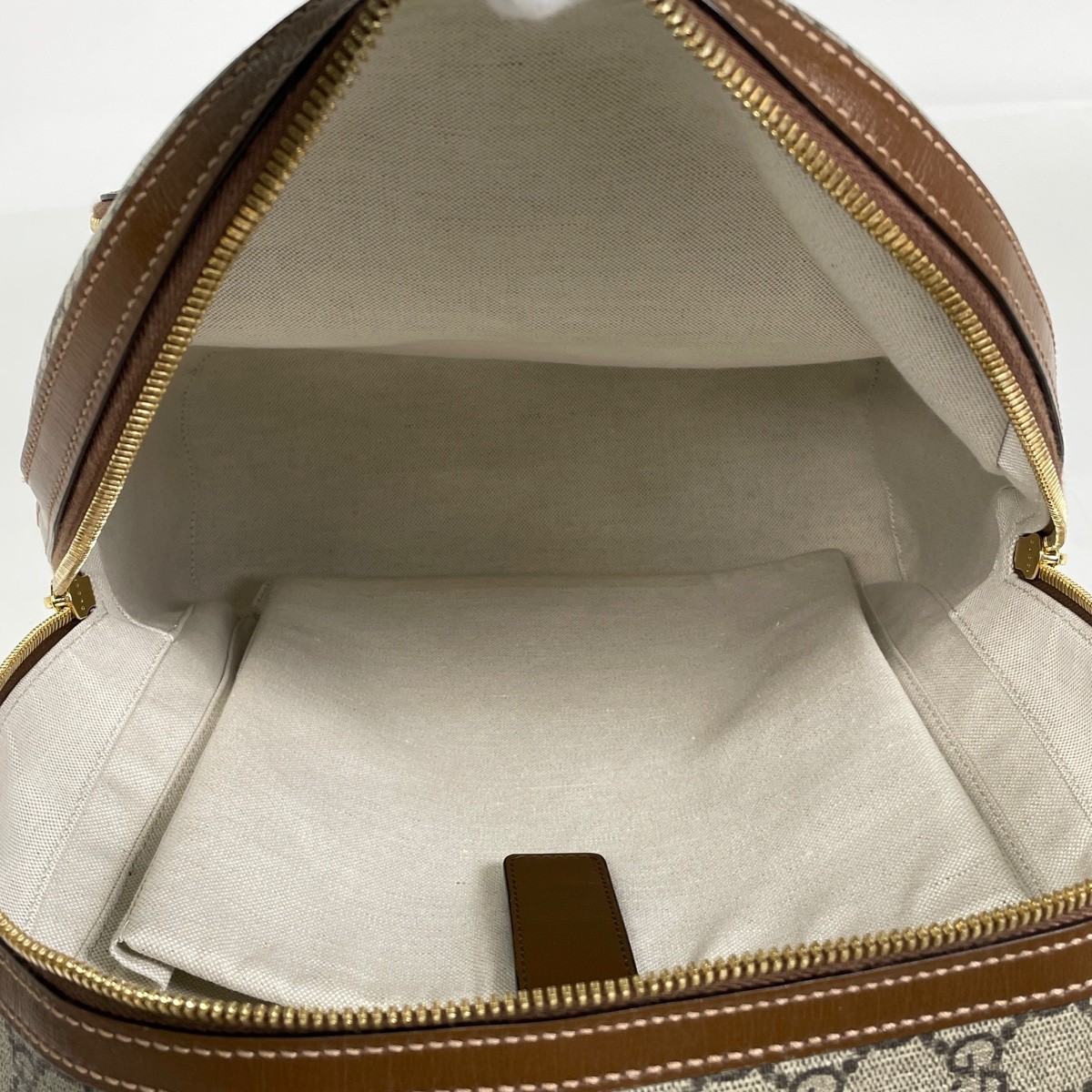 GUCCI GG pattern Backpack Backpack Daypack GG Sup… - image 7