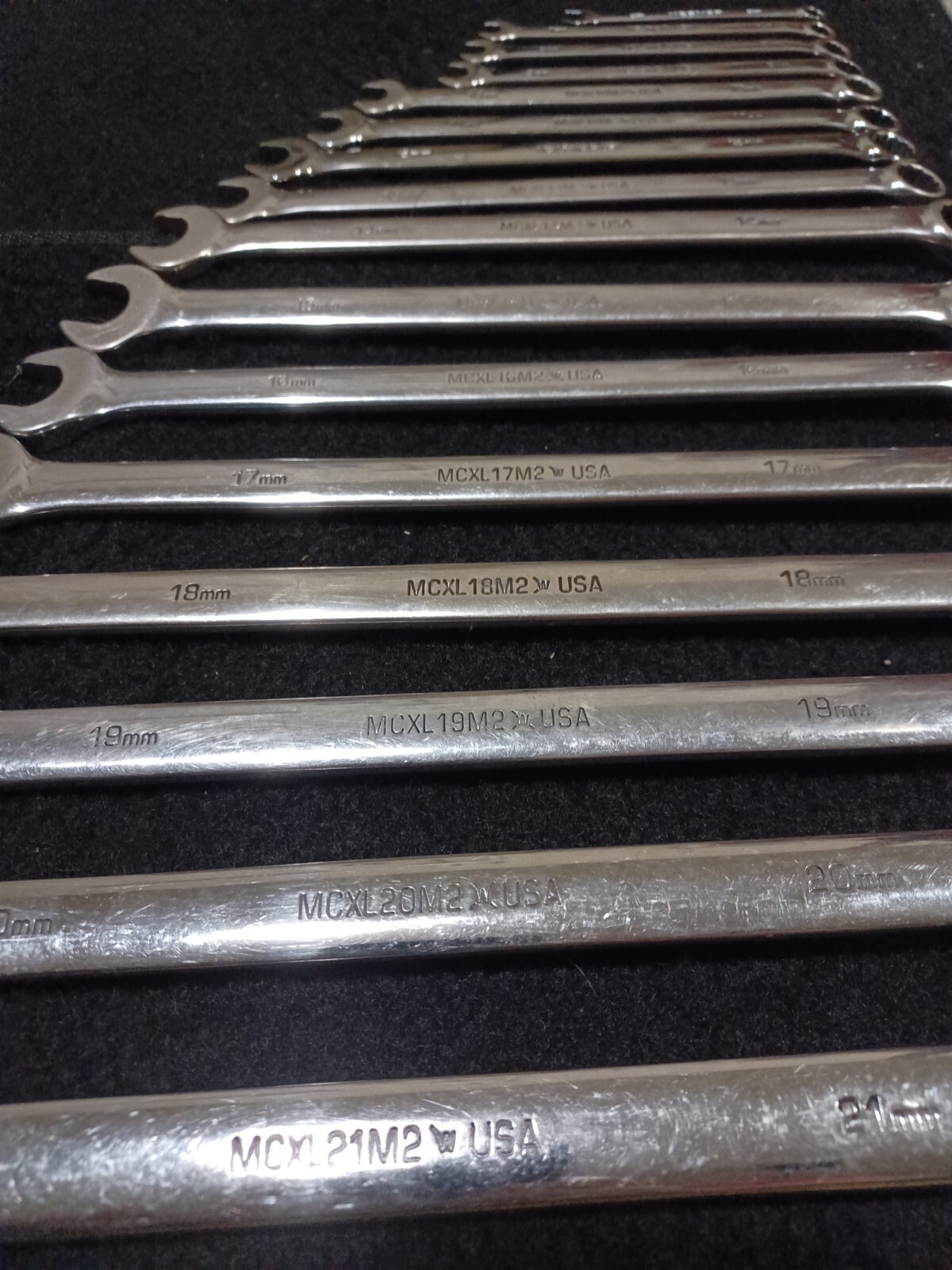 MATCO TOOLS 16 piece metric 12 point combination wrench set. MCXL extra