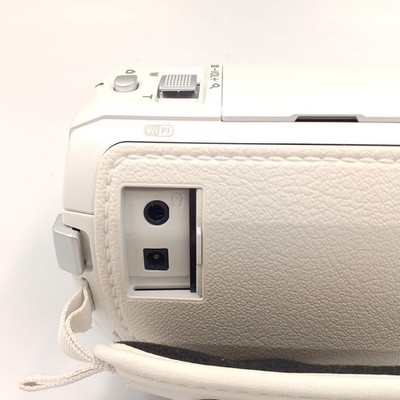 Panasonic HC-VX1M 4K Handy Camcorder 64GB White Video camera F1.8