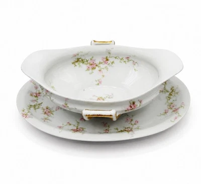 Theodore Haviland Limoges Vintage France Porcelain Gravy Boat w/Underplate - Image 1 of 4