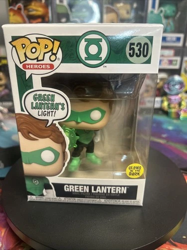 Funko Pop! Vinyl: DC Universe - Green Lantern (Glow) - Diamond Comics...