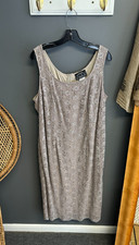 Alex Evenings Dress Womens Plus Size 18W Gold Floral Lace Sleeveless Gown