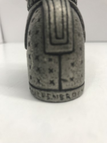 Elephant Candlestick /Toothpick Holder Solid Fine Pewter Signed Depenbrock - Picture 9 of 11