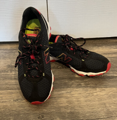 Womens New Balance Lightweight Running Shoes Sz 7.5  WL661 